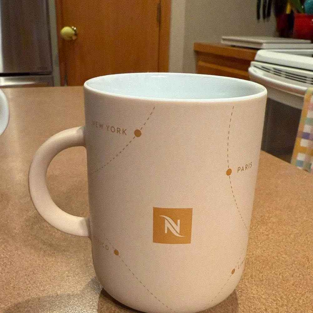 Nespresso Cream Kuala Lumpur Mug 2414 - Picture 2 of 4